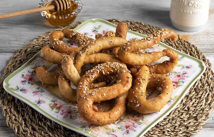 Lalagia fried dough rings