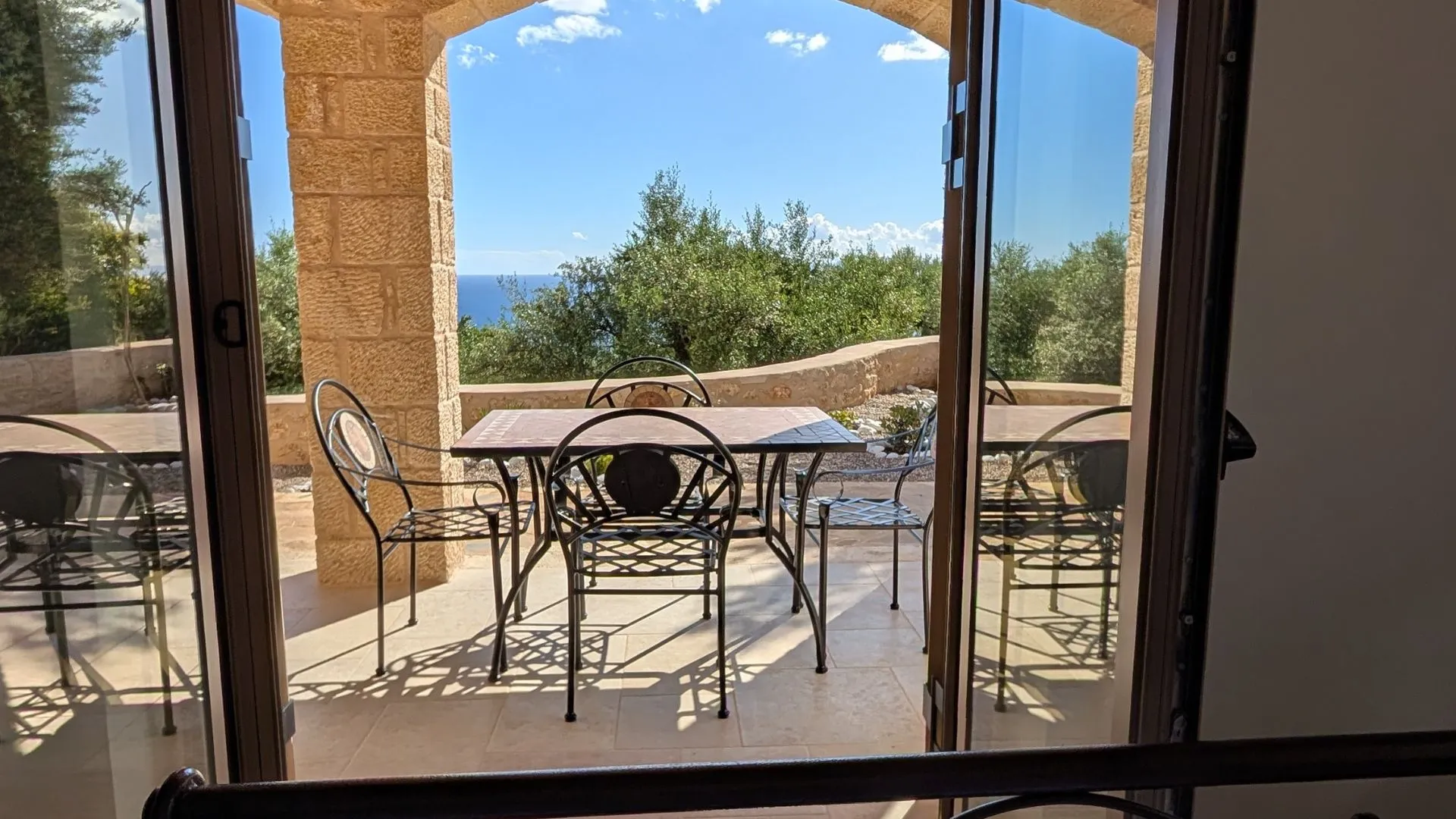 Achilles Cottage Patio